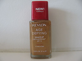 Revlon Age Defying Makeup SPF 15 for Dry Skin #17 Rich Tan 1.25 oz NWOB  - $9.89