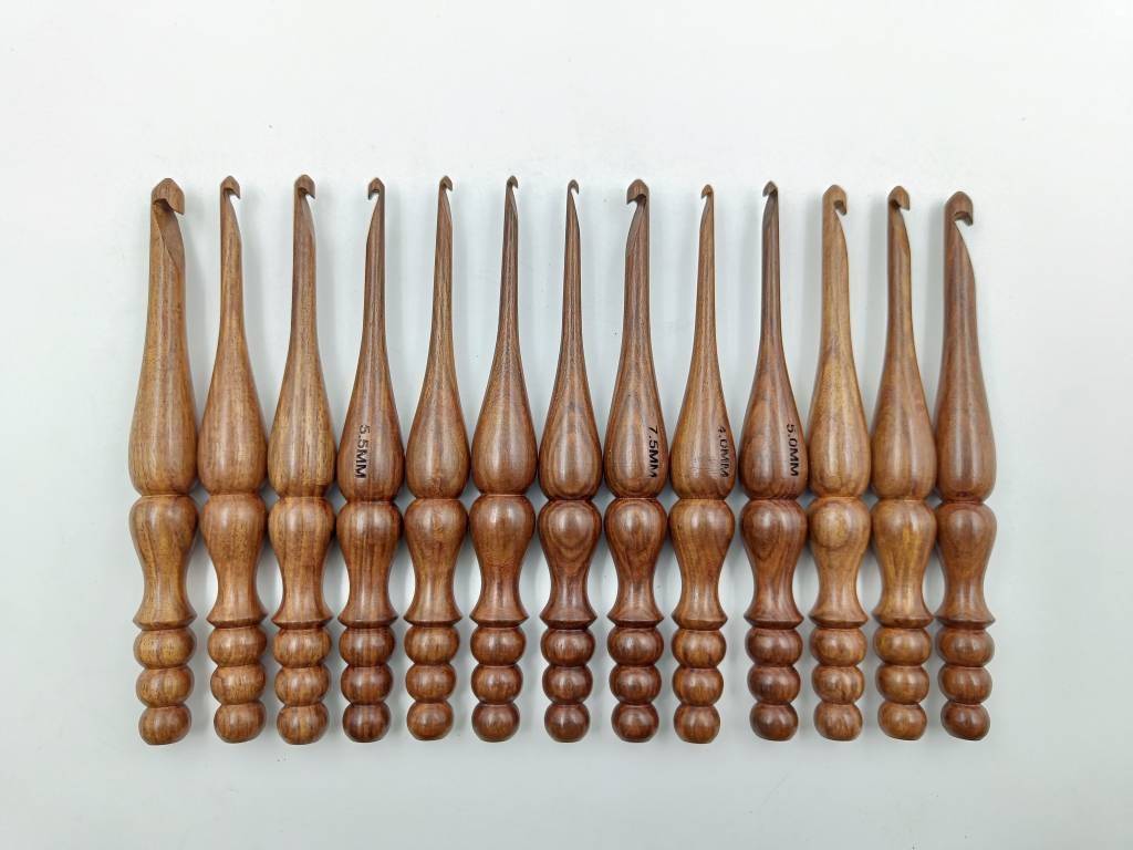 set of 12 Rosewood crochet hooks 3 mm to 10 mm Hand Turned Ergonomic