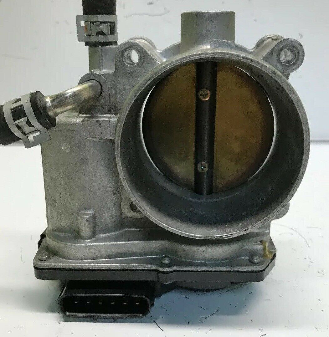 Throttle Body 20022010 Toyota Camry Highlander Sienna V6 220300A020