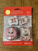 Wilton Christmas Cupcake Decorating Kit - $7.87