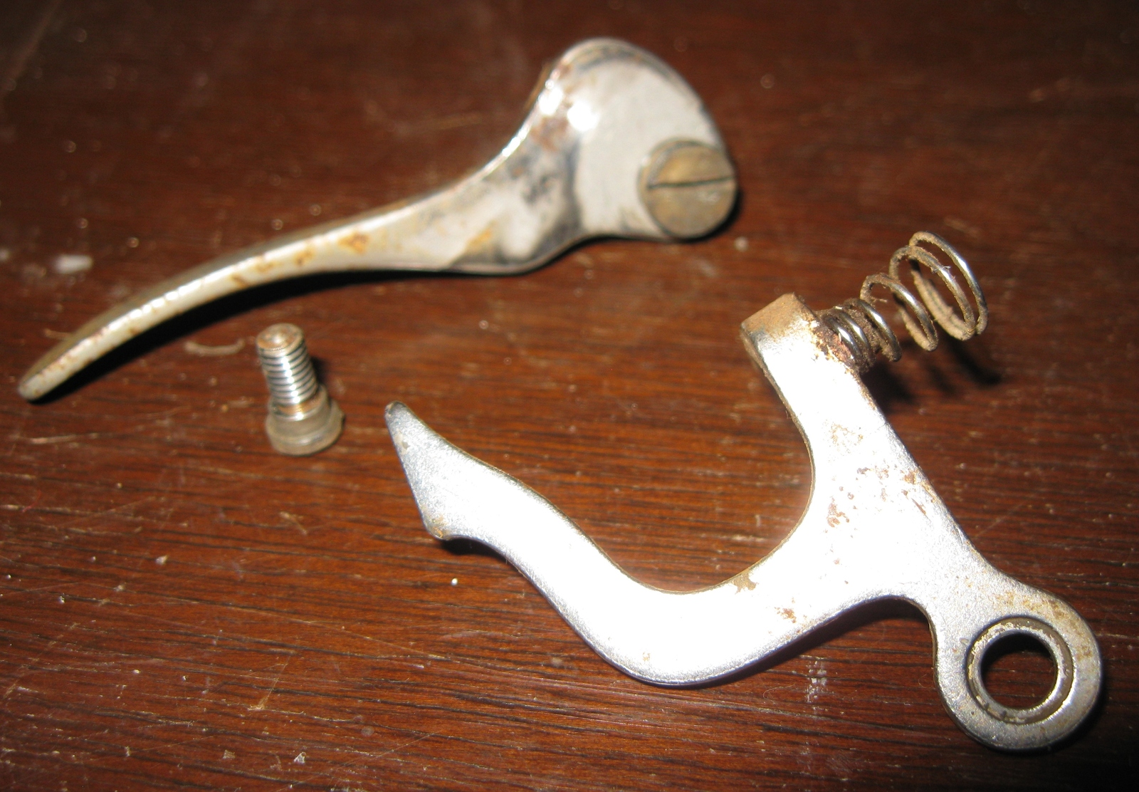 Singer Presser Bar Lifter 66564 Thumb Lift & Tension Release Lever