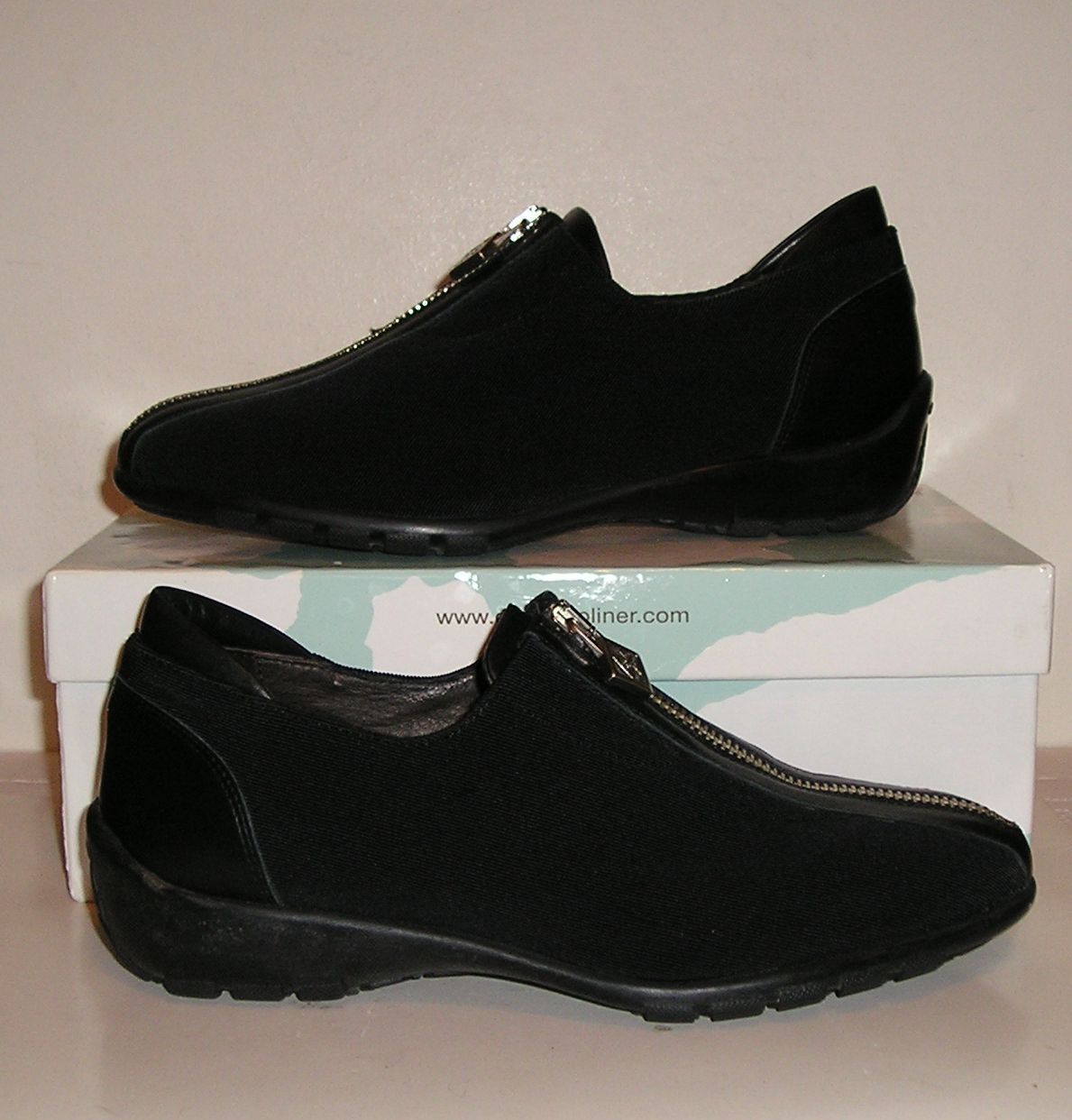 donald pliner sport shoes