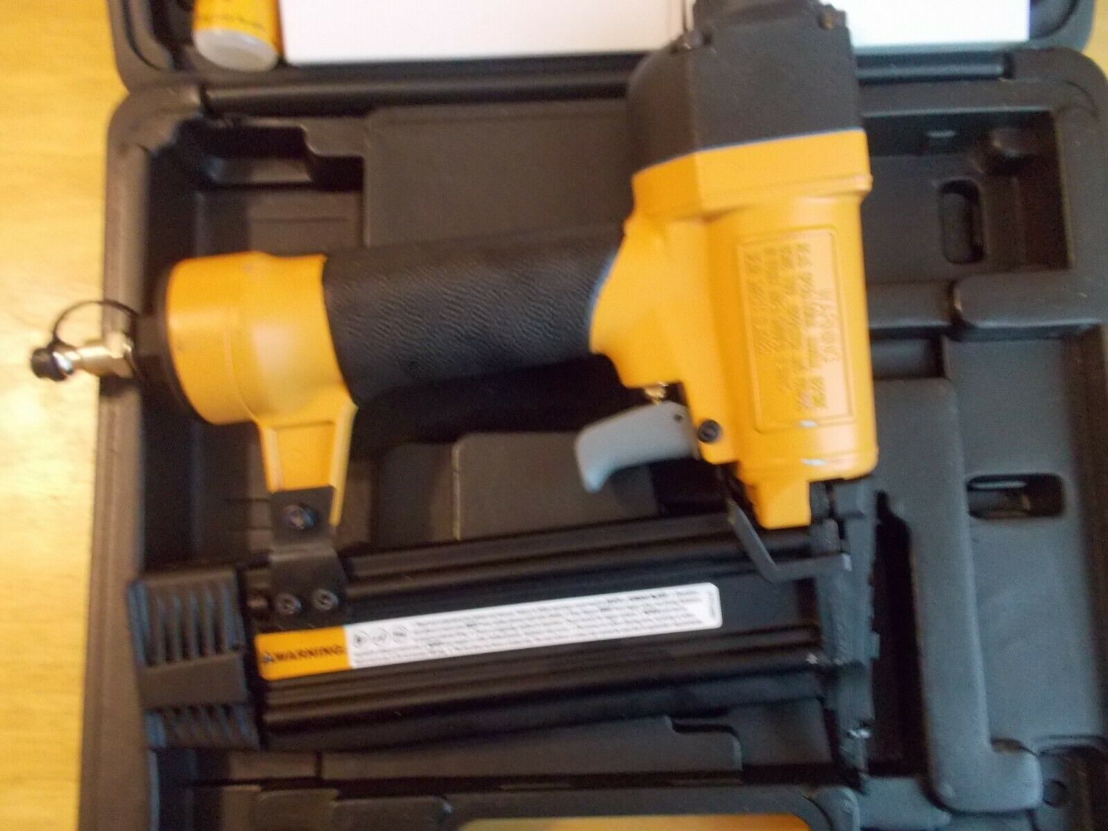 Bostitch SB1850BN 18 Gauge Brad Nailer Other