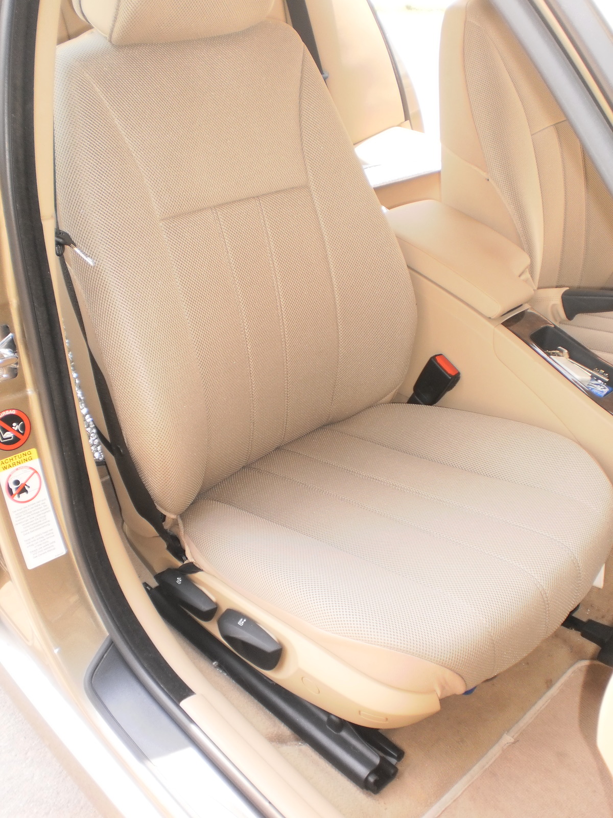 MERCEDES EClass 19952002 W210 TWO FRONT CUSTOM SYNTHETIC TAN CAR SEAT COVERS Seat Covers