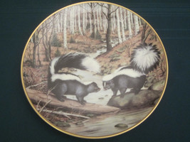 STRIPED SKUNK Collector Plate PETER BARRATT March THE WOODLAND YEAR Fran... - $28.00