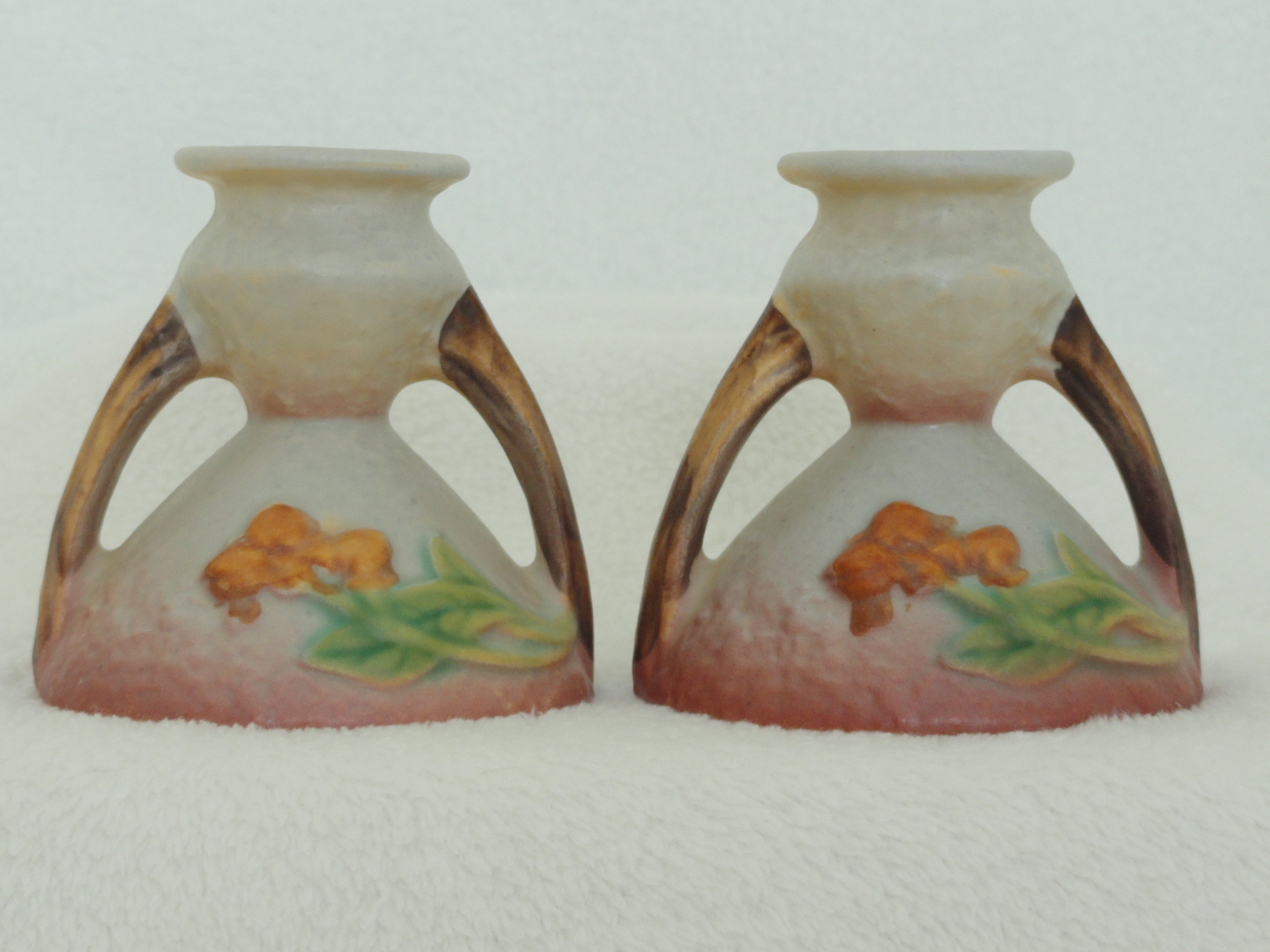 Roseville USA Art Pottery Vintage Bittersweet Gray Candleholders 8513 Roseville