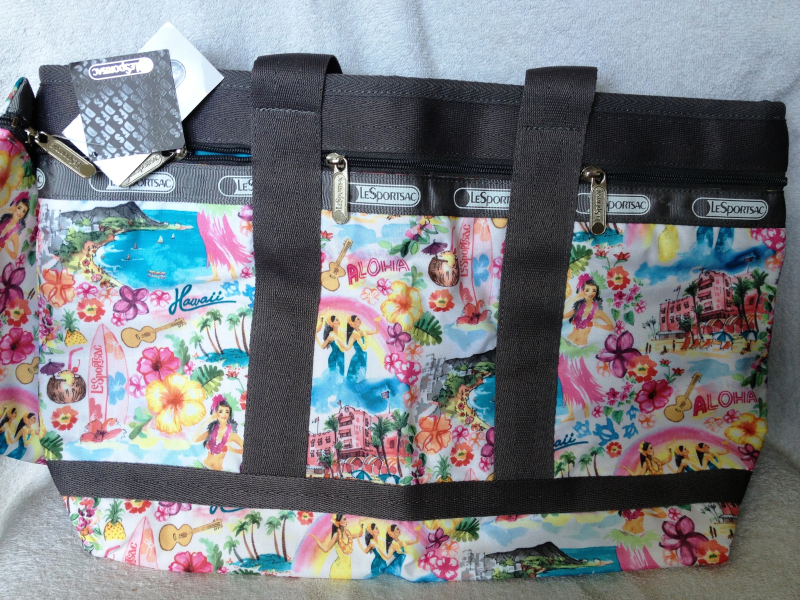 Lesportsac Hawaii Dfs Exclusive ~ Nwt ~ and 39 similar items