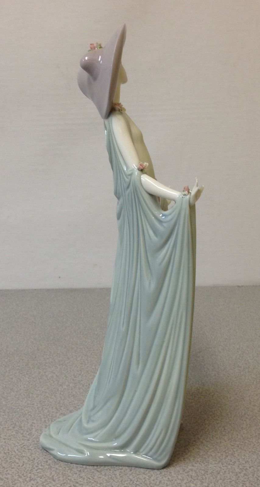 lladro art deco lady