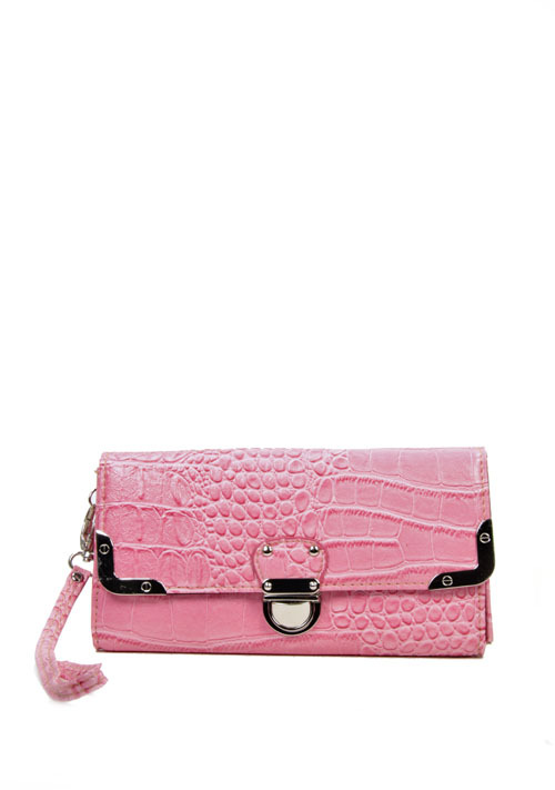 pink wristlet purse