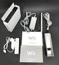 Nintendo Wii Console w/ 1 Controllers 1 Nunchucks RVL-001 GameCube Compatible - $90.20