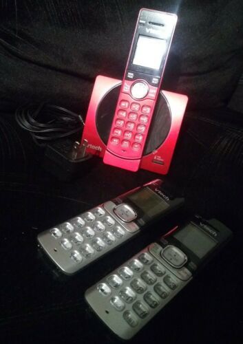 Primary image for VTech CS6919-16 Handset Cordless Phone with Digital Answering Red + 2 Phone Lot
