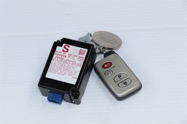 2009 Toyota Venza Smart Key Keyless Control Module Computer 89740-0t010 & Fob image 1