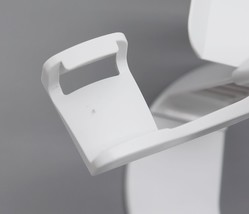 Insignia Stand for Oculus NS-Q2SW - White image 2