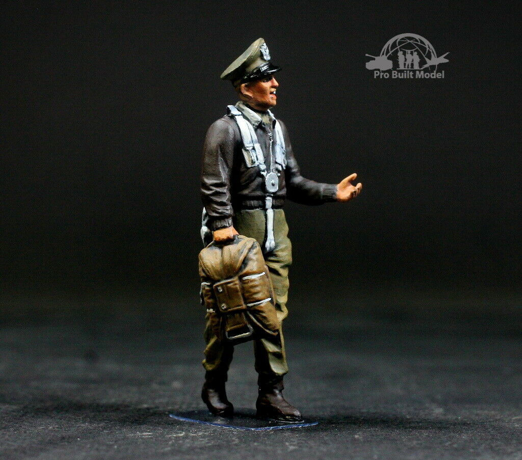 scale model pilot figures