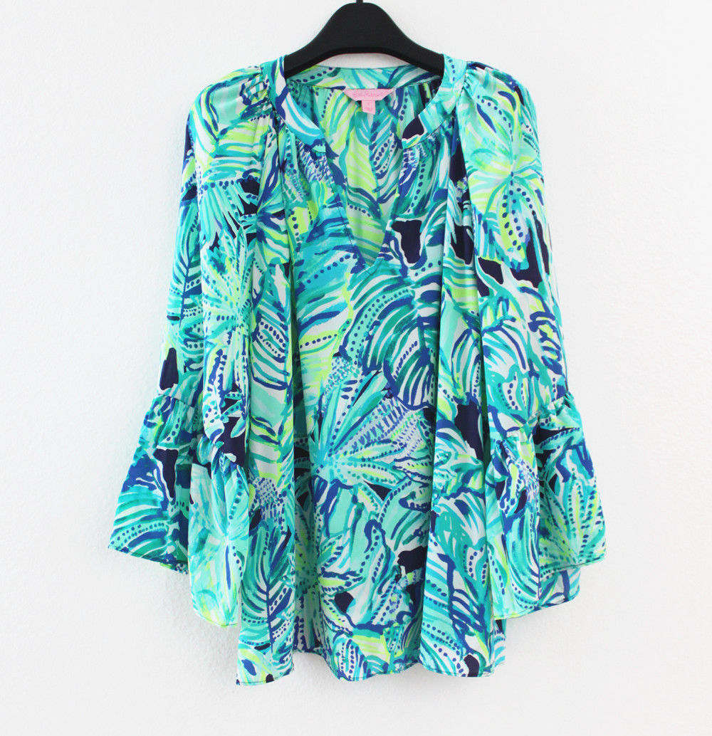 NEW AUTH LILLY PULITZER ELSA SILK TOP Multi Totally Blossom