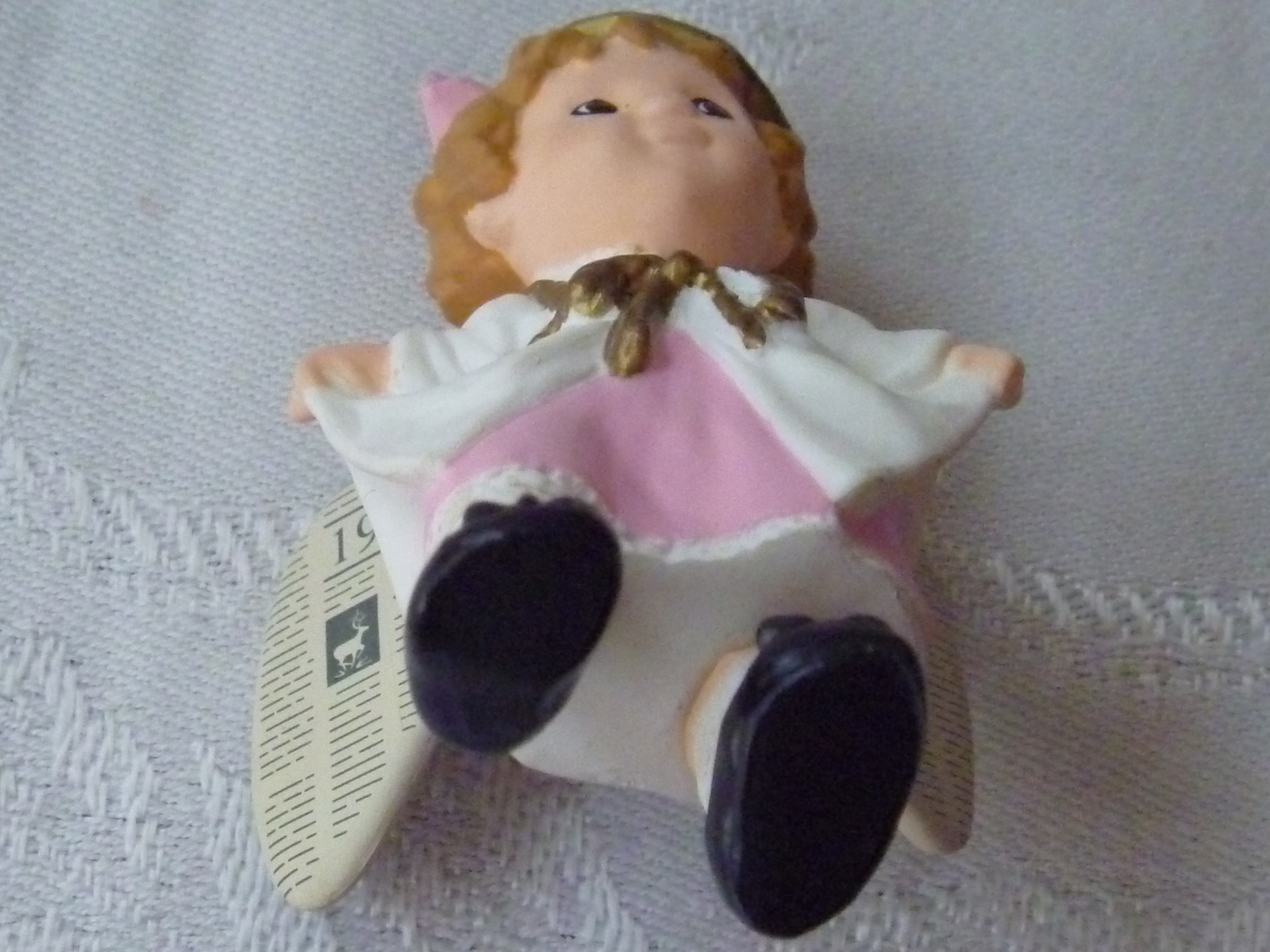 Christmas Granddaughter Hallmark Keepsake Ornament 1997 Ornaments