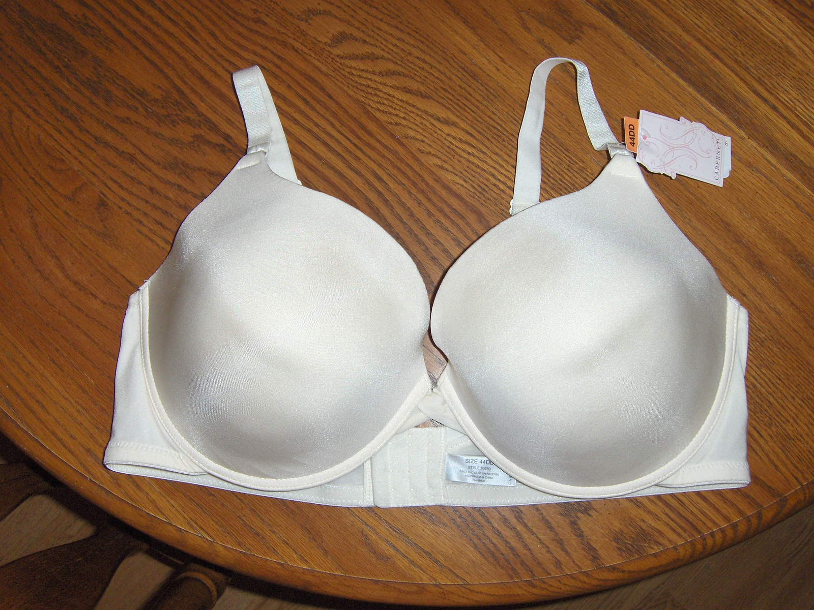 Bra 90280 White 44DD Underwire and Padded For Uplift NWT