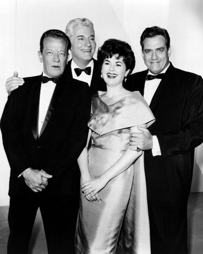 Perry Mason Raymond Burr Barbara Hale And Cast Dressed Up 12x18 Poster 
