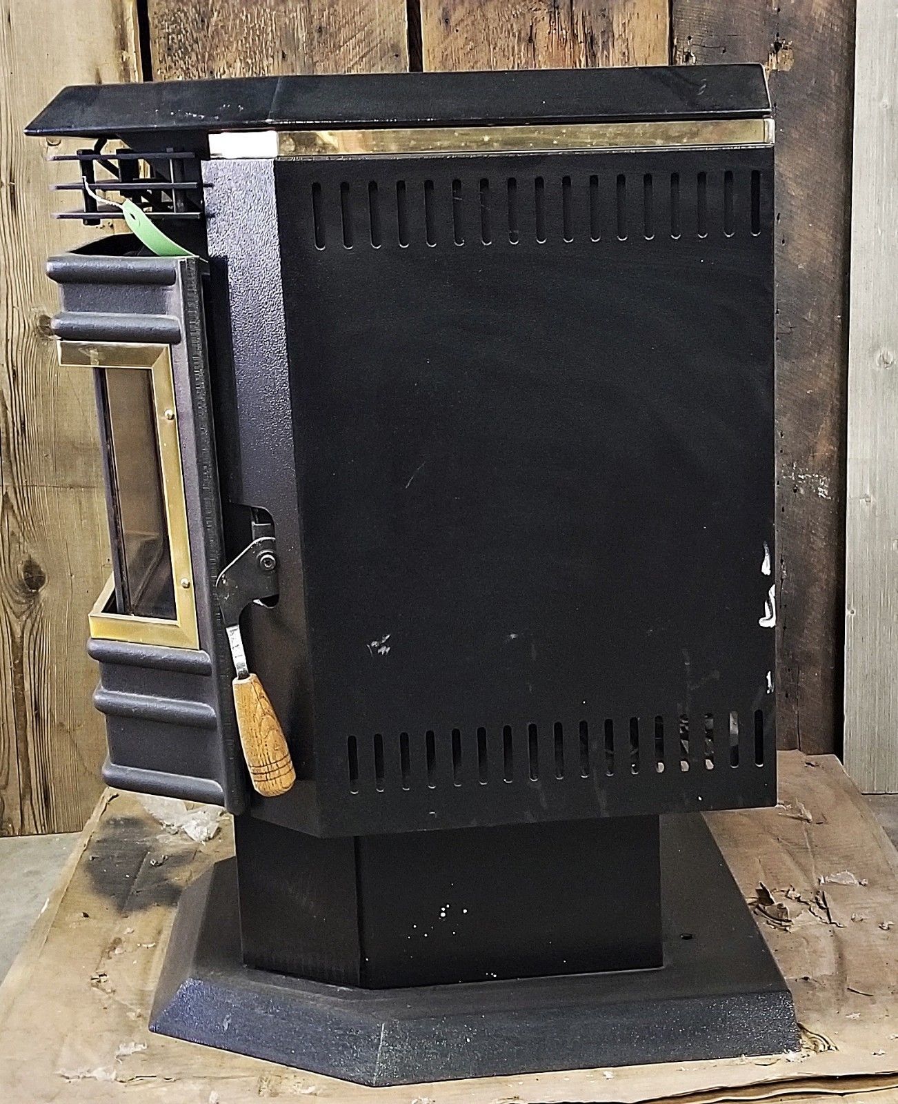 Firebrick / Whitfield Quest Plus | Pellet Stoves