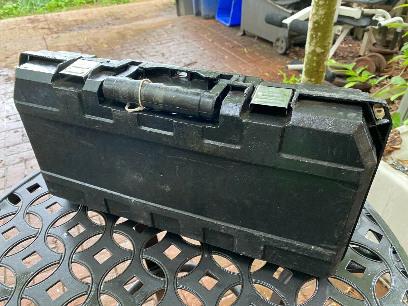 DeWalt DW311 Saw 13 Amp Heavy Duty Reciprocating Kit Corded Metal Wired