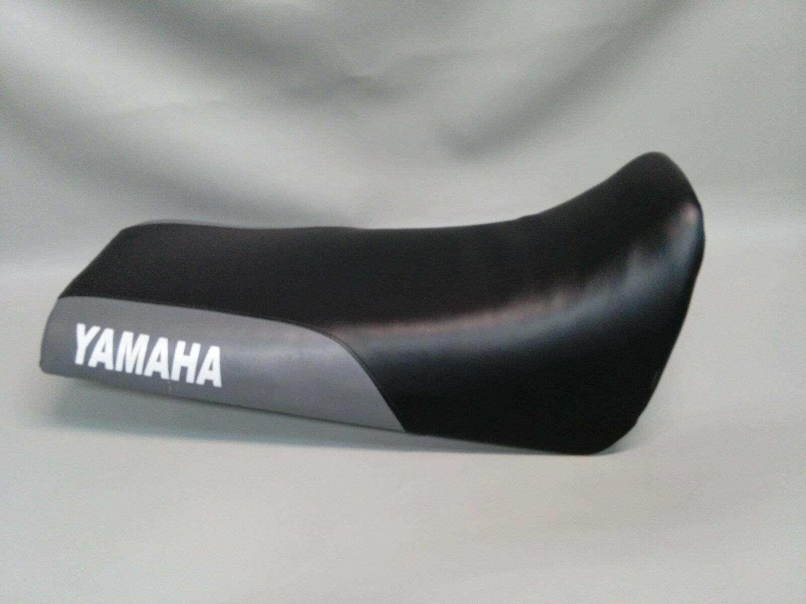 Yamaha Blaster 200 Seat Cover YFS200 in SOLID BLACK or 25 Colors