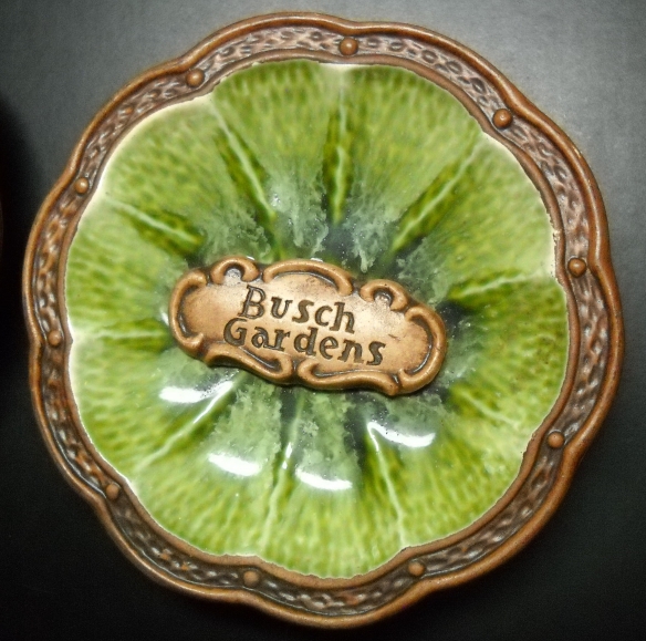 Treasure Craft Pottery Busch Gardens Set of Two Round Trinket Dishs USA