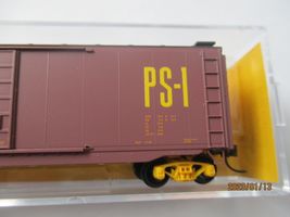 Micro-Trains #03100580 Pullman-Standard 50' Standard Box Car, Single Door. (N) image 4