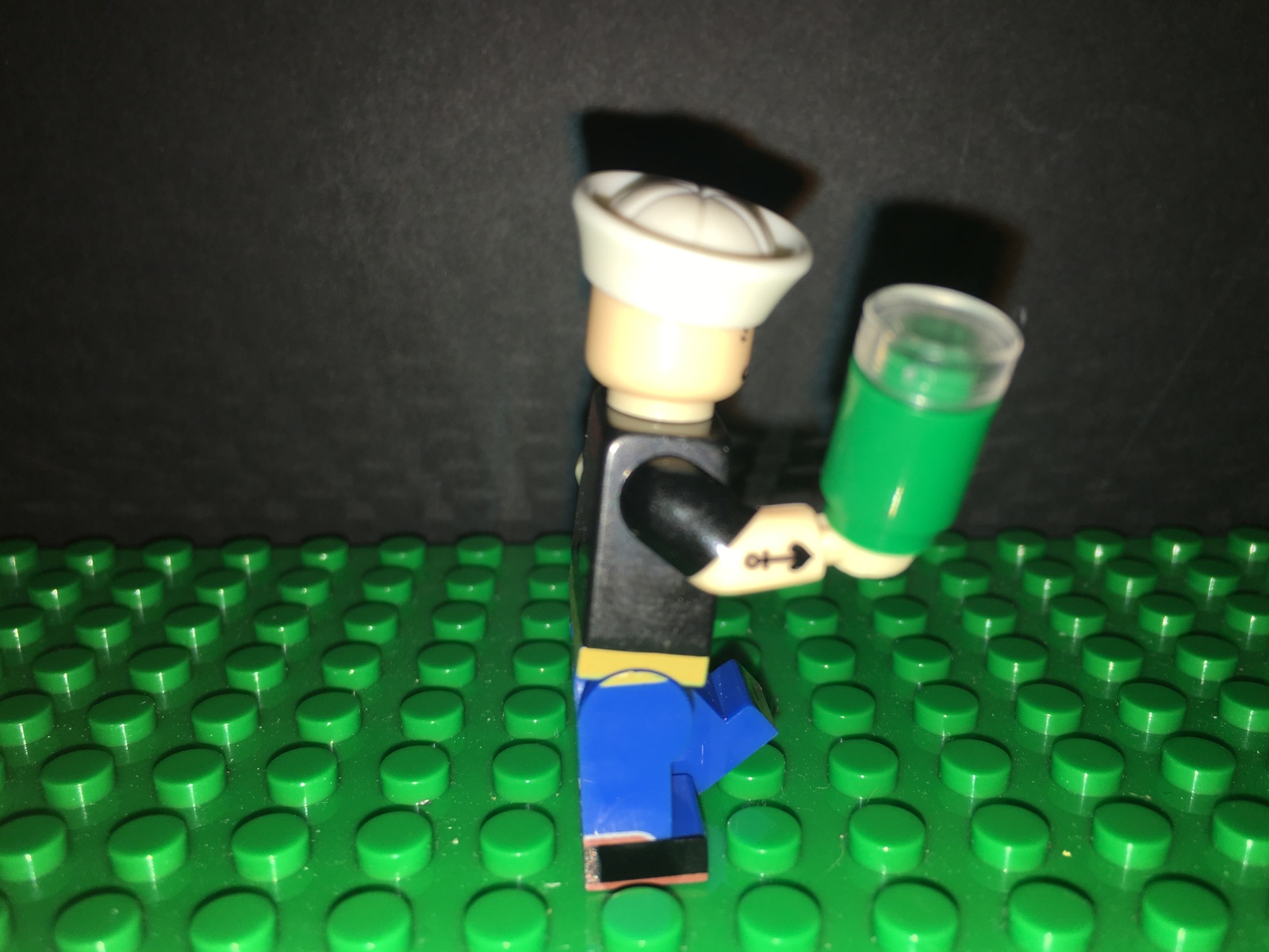 Popeye the Sailor Man w/ Spinach - Custom Lego Mini-figure - Figures