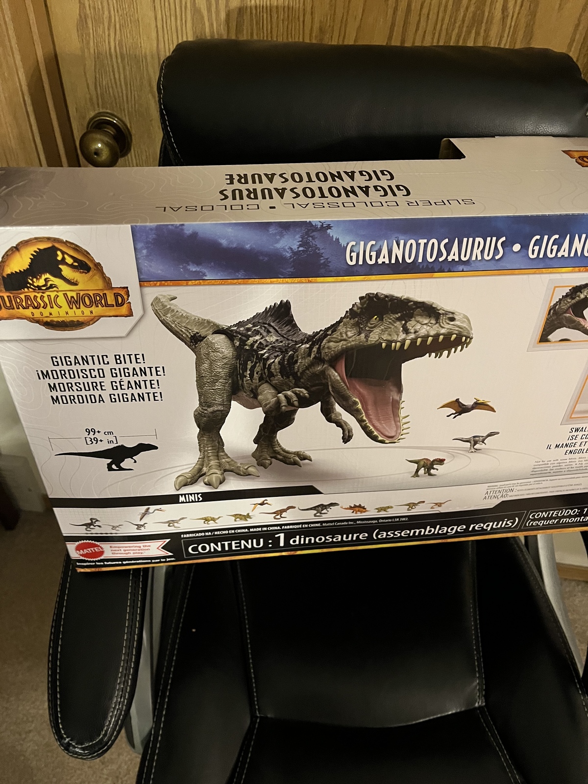 Jurassic World Dominion Super Colossal Giganotosaurus Action Figure Action Figures 5041