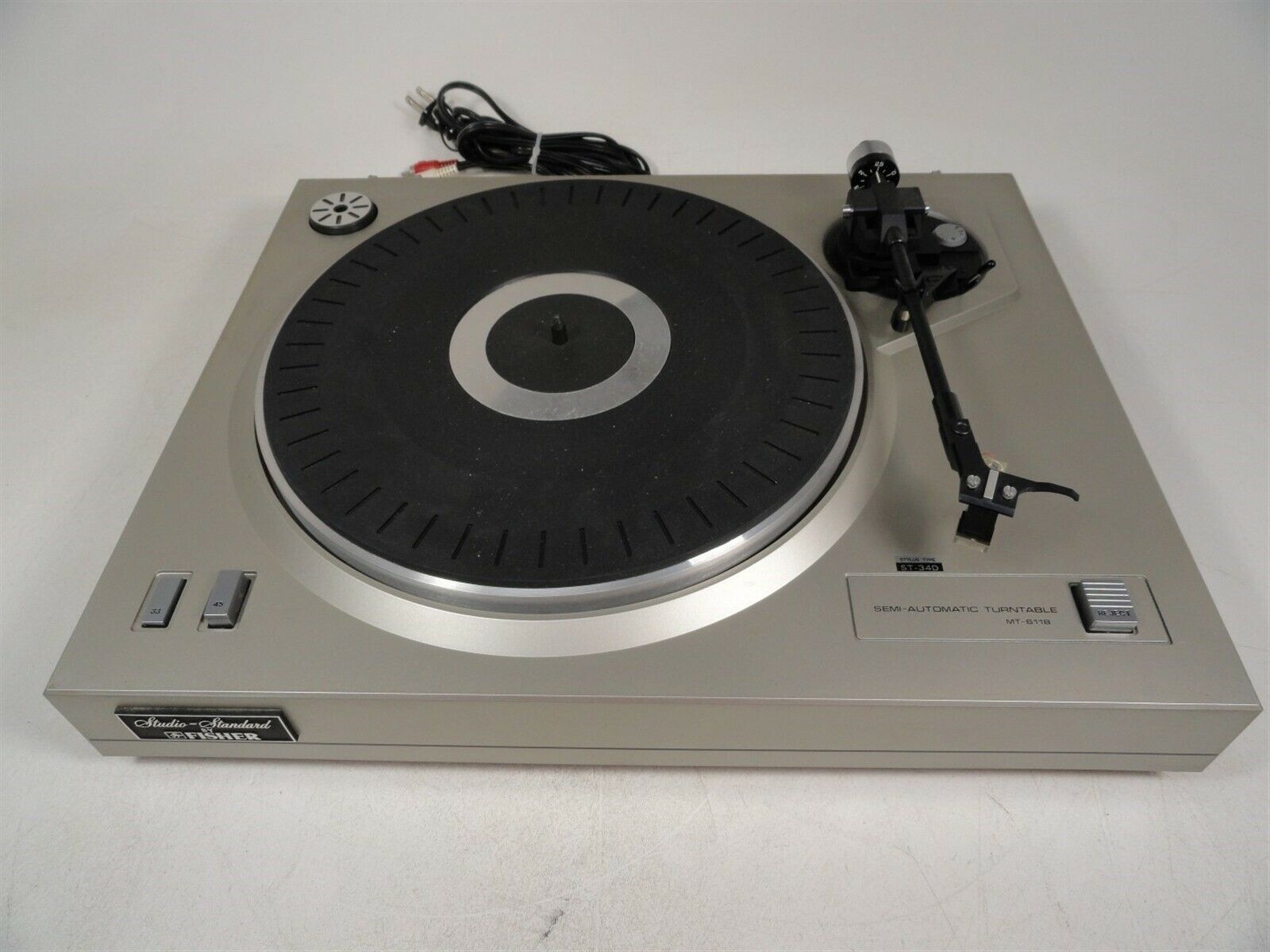 Fisher StudioStandard MT6118 SemiAutomatic Turntable Power Tested