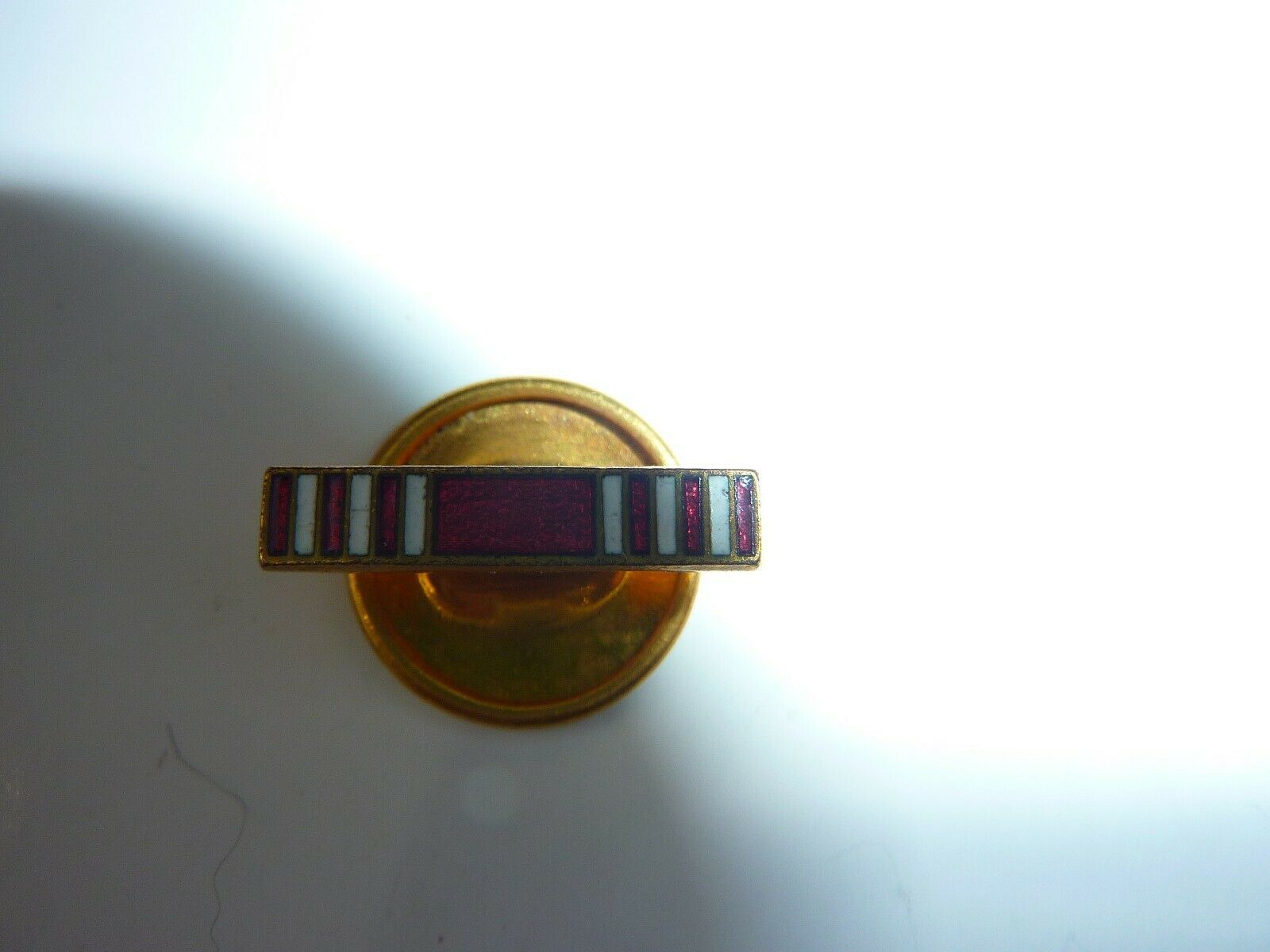 WW2 Original ARMY GOOD CONDUCT Metal Lapel Pin and Ribbon w/pin back Medals & Ribbons