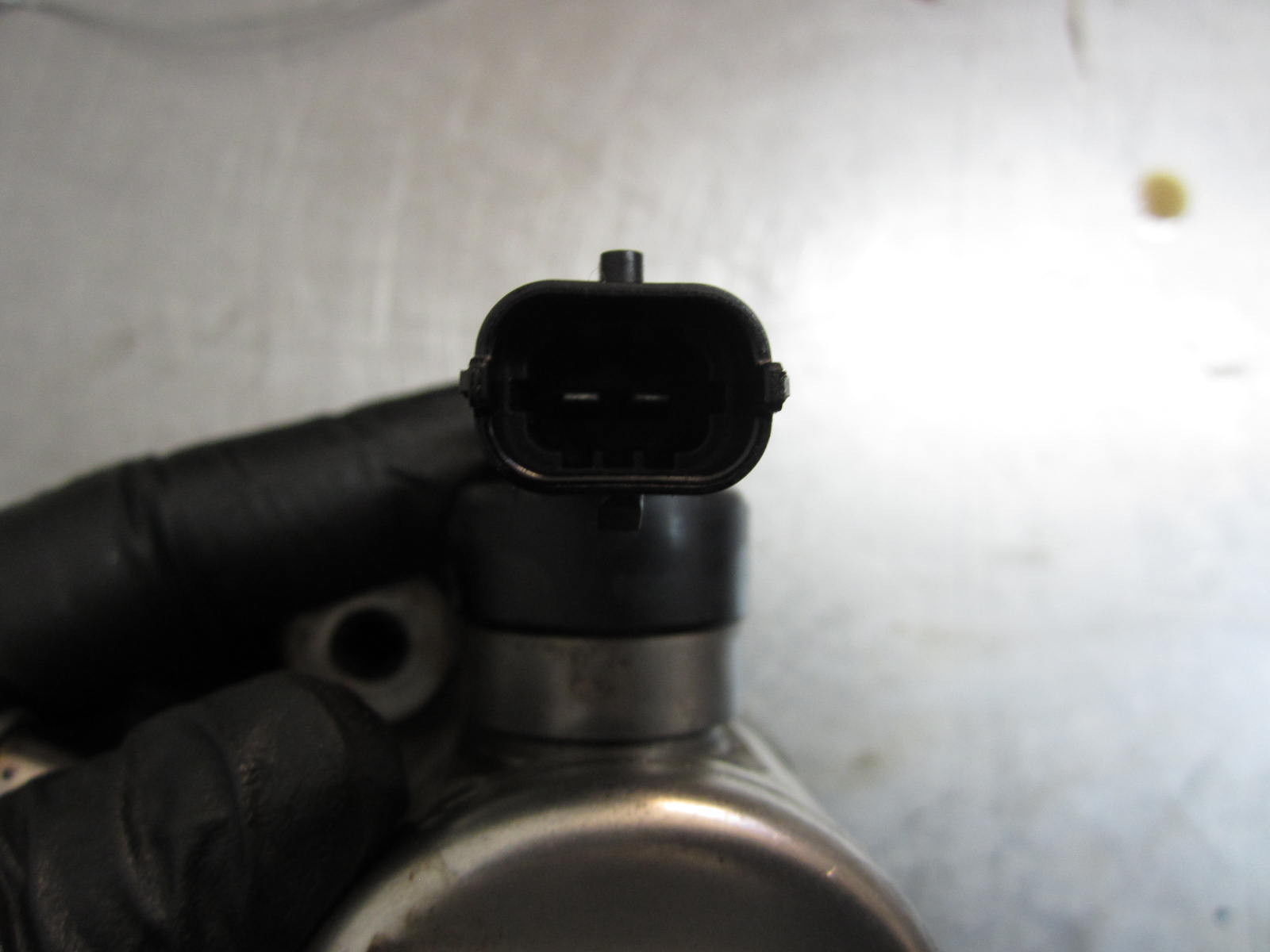 13Z105 HIGH PRESSURE FUEL PUMP 2012 GMC TERRAIN 2.4 Fuel Injectors