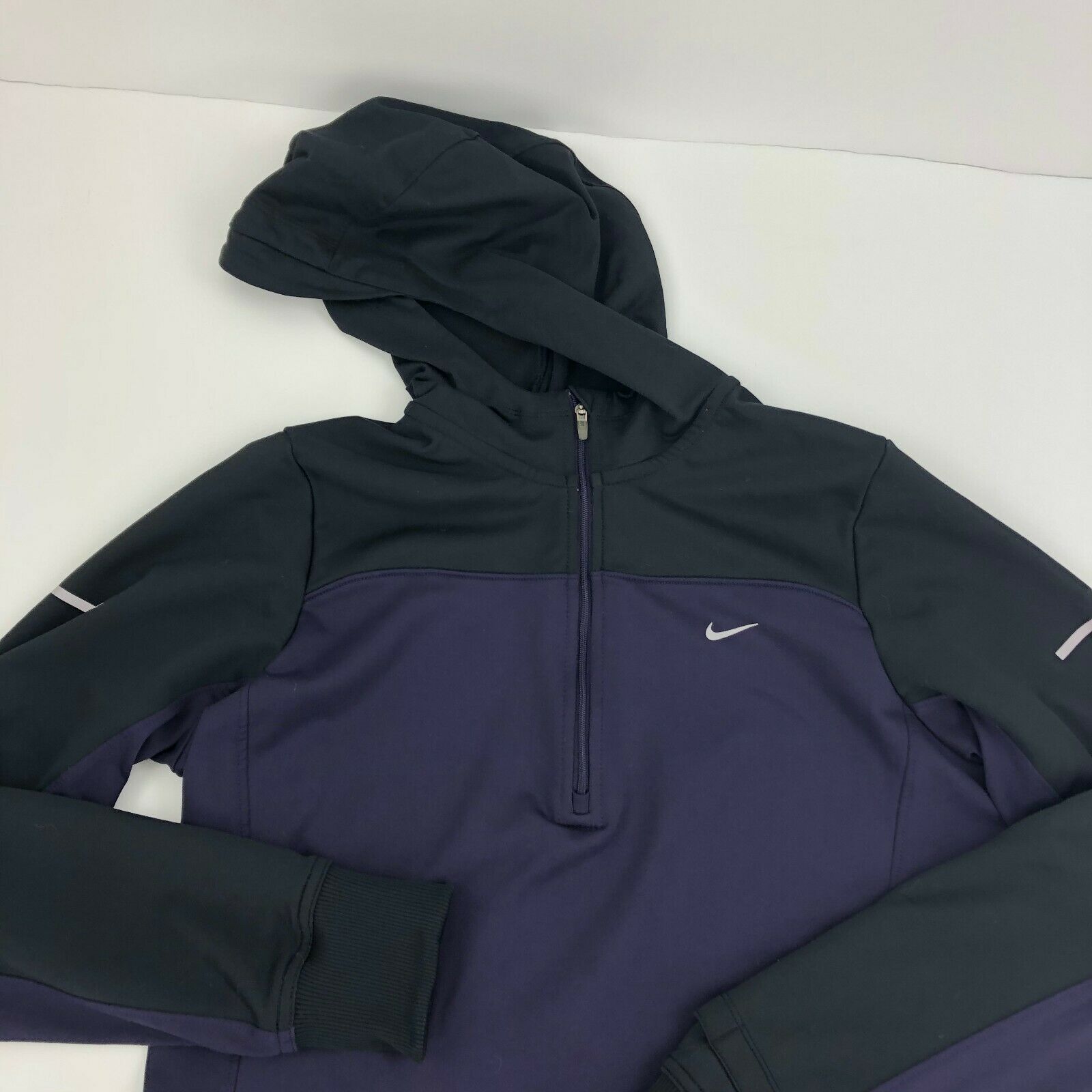 Nike 1/4 Zip Hooded Sweatshirt Running Thumb holes Medium Zip Pockets ...