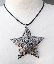 Big Filigree Star Pendant Necklace       Adjustable   - $12.99