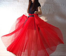 Pleated Tulle Midi Skirt Outfit Women Red High Waisted Pleated Tulle Skirt  image 9