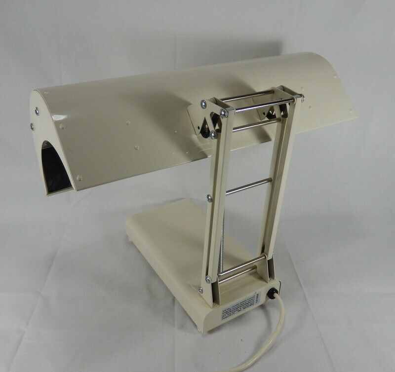 SADELITE by Northern Lights Technologies Light Therapy Desk Lamp