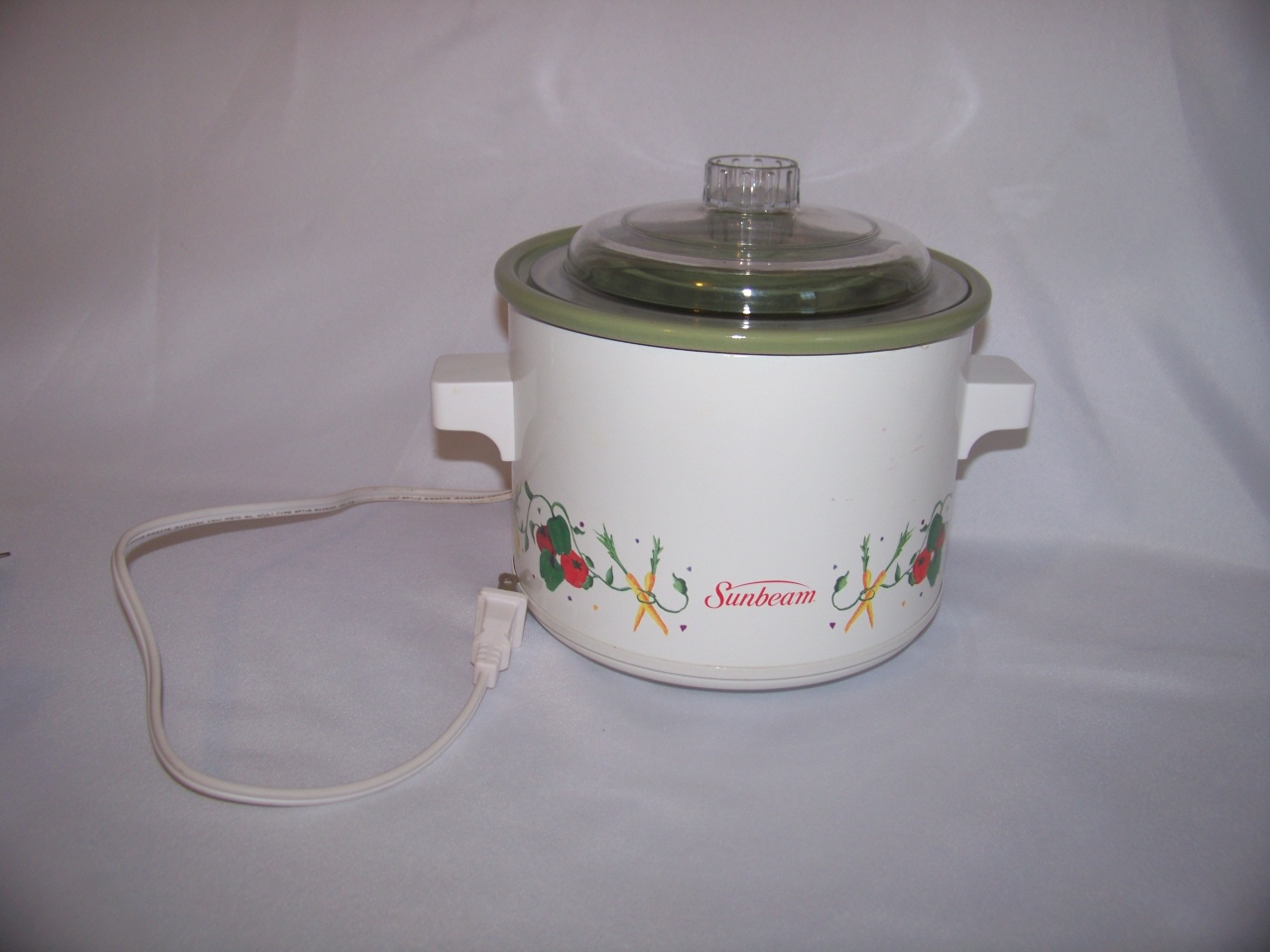 Sunbeam Slow Cooker Crockpot 1.5 Quart Model SC115 Cookers & Steamers