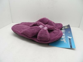 Isotoner Women's Slippers Ultraviolet Size 7.5-8M - $24.93