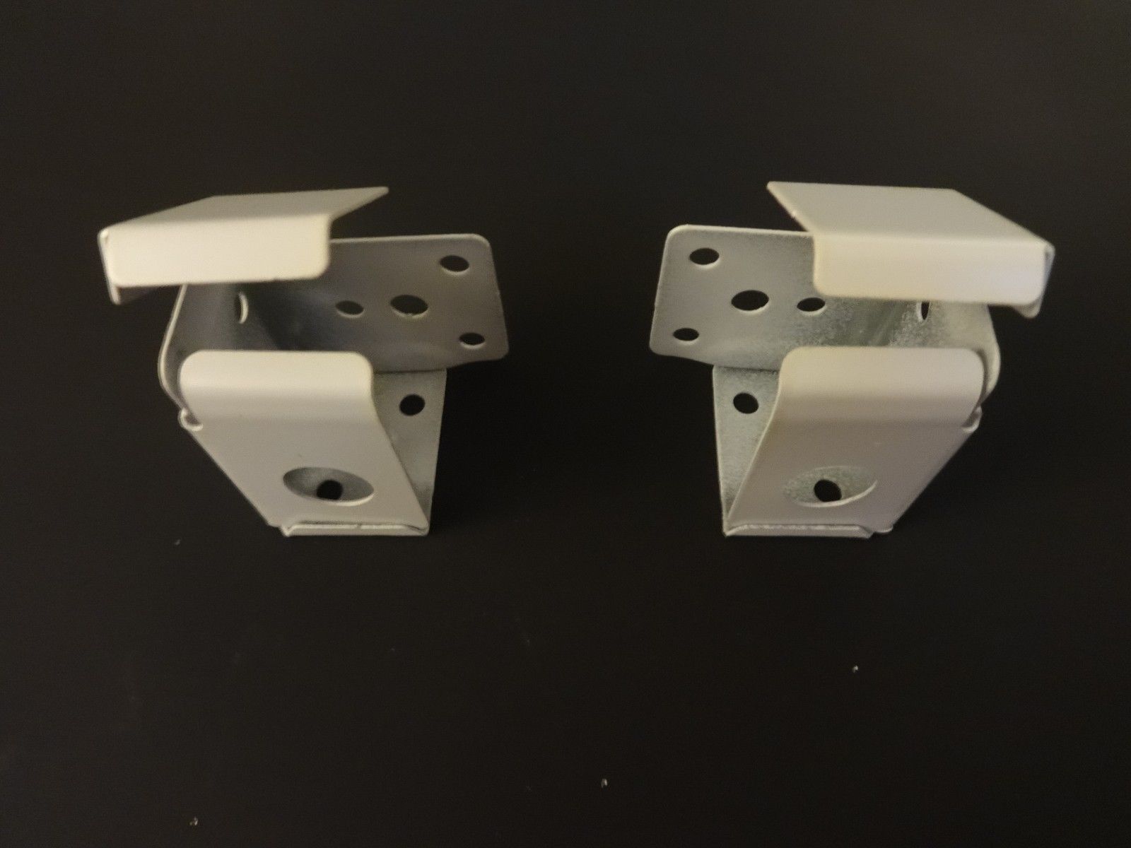 2 PAIR MINI BLIND Brackets, for 1" X 1 1/2" Head Rail, in White Metal