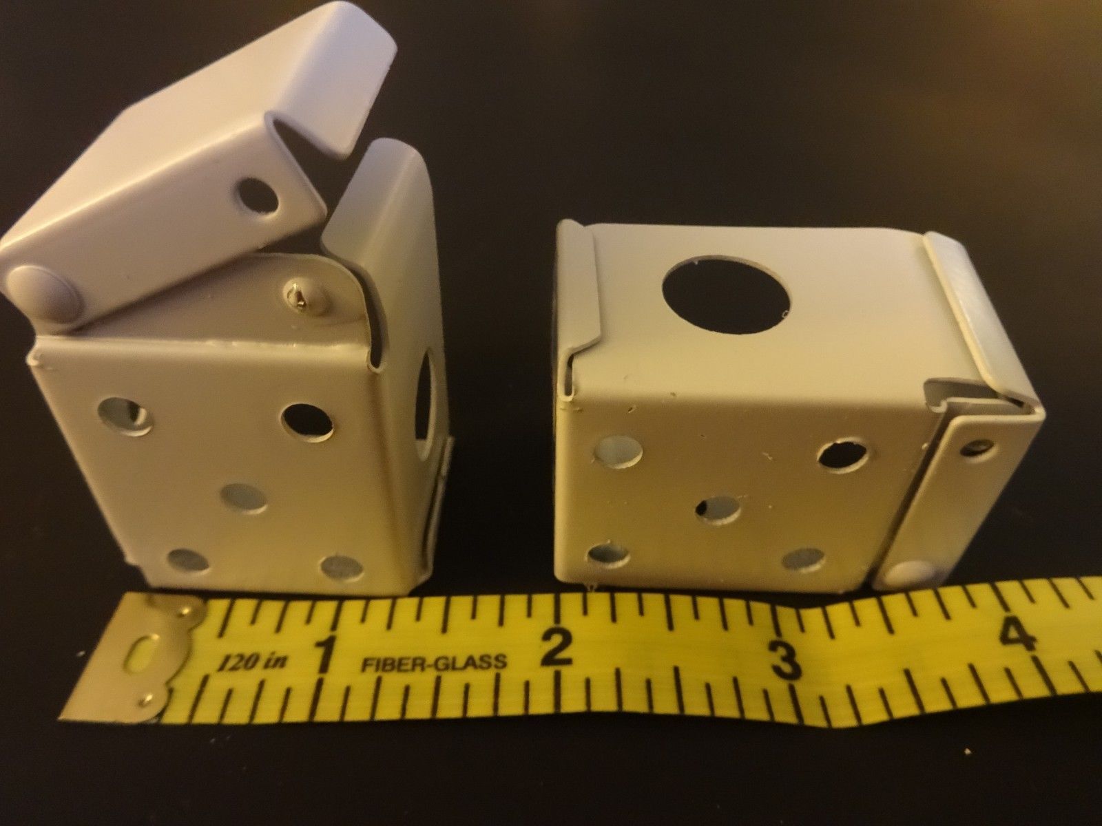 2 PAIR MINI BLIND Brackets, for 1" X 1 1/2" Head Rail, in White Metal