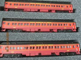 Micro-Trains # 99301792 Gulf, Mobile & Ohio Heavyweight Passenger 5 Car Set (N) image 3