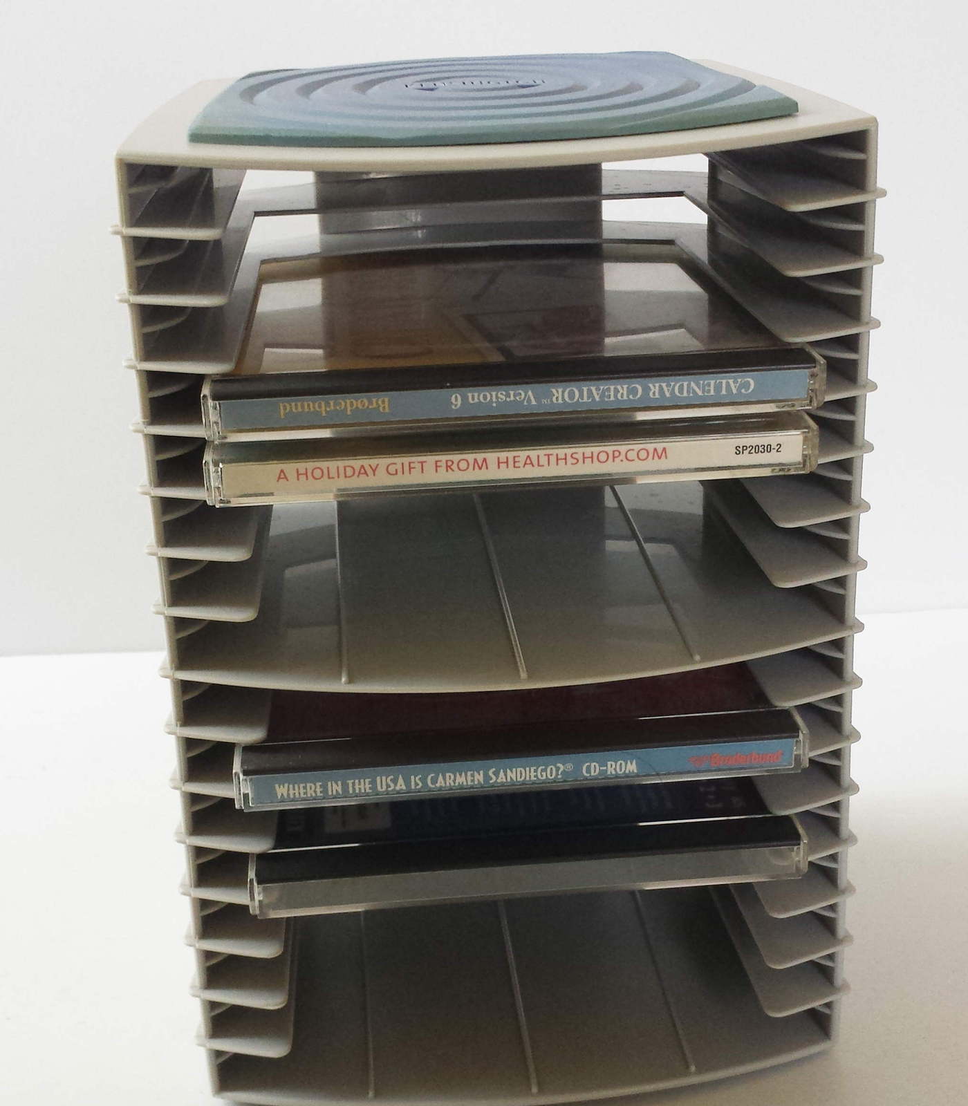 Stackable CD Storage Tower Holds 16 CD/DVD/BlueRay Disks Kensington Media Cases & Storage
