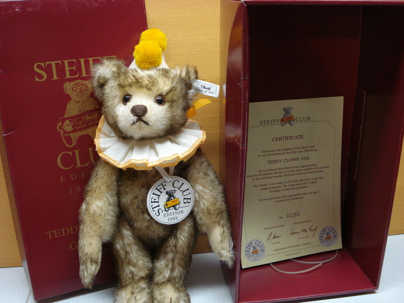 teddy clown steiff