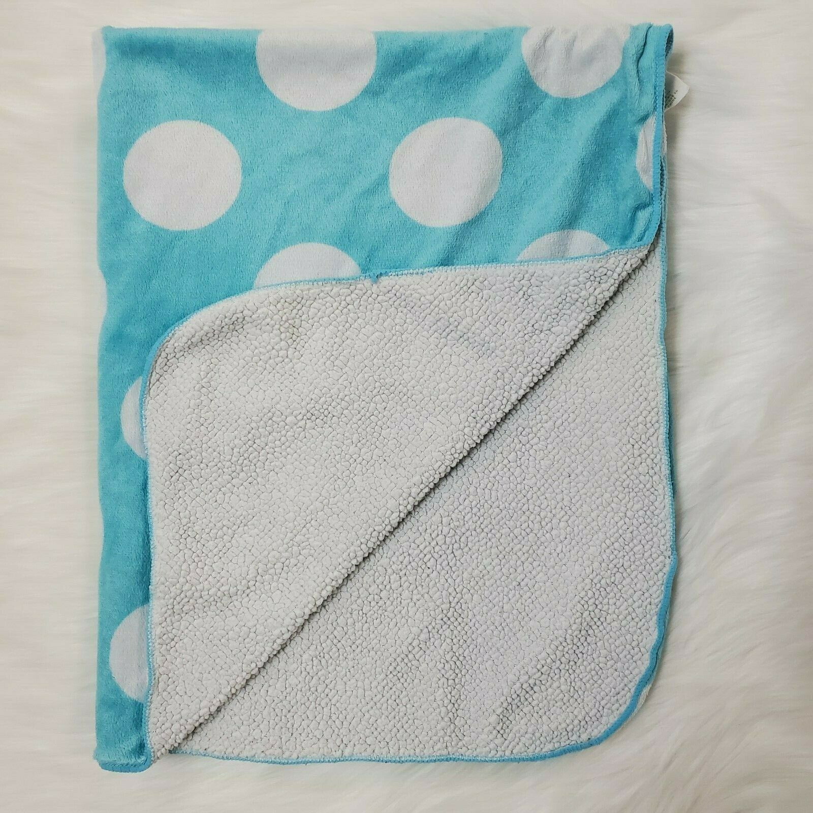 circo polka dot blanket