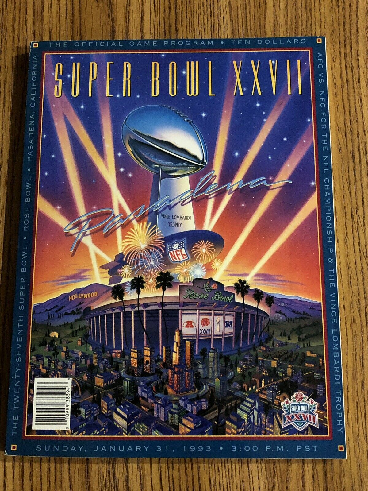 VINTAGE - MIAMI DOLPHINS GAMEDAY PROGRAM COLTS VS. DOLPHINS NOV. 26, 1995  LOOK