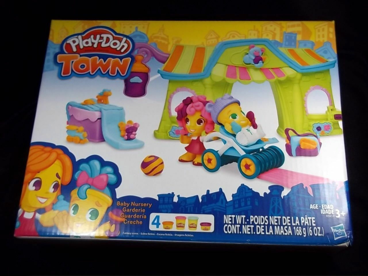 Hasbro Play-Doh Town Firehouse Playset **BRAND NEW** 