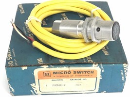 New Honeywell FYCC8C3-2 Micro Proximity Switch 30MM Sn 1.2/7.5AMP 120VAC - $59.95