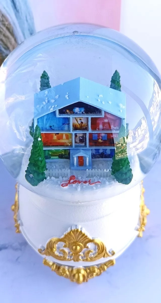 Taylor swift LOVER Snow Globe replica Snow Globes