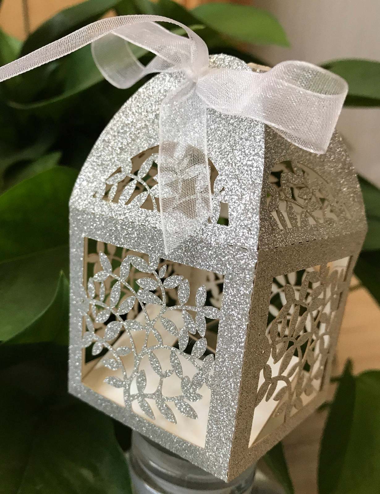 75pcs Giltter Silver Wedding Favor Boxes Laser Cut Gift Boxes for Bridal Shower