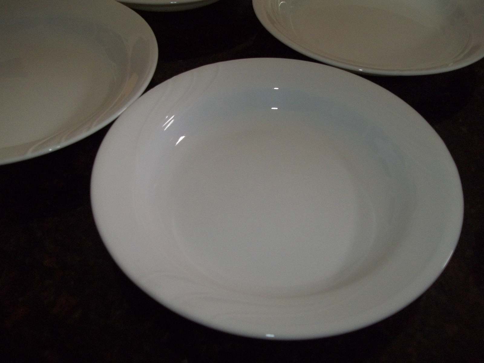 4 Corelle Spring Breeze Rimmed Cereal Bowls Bowls